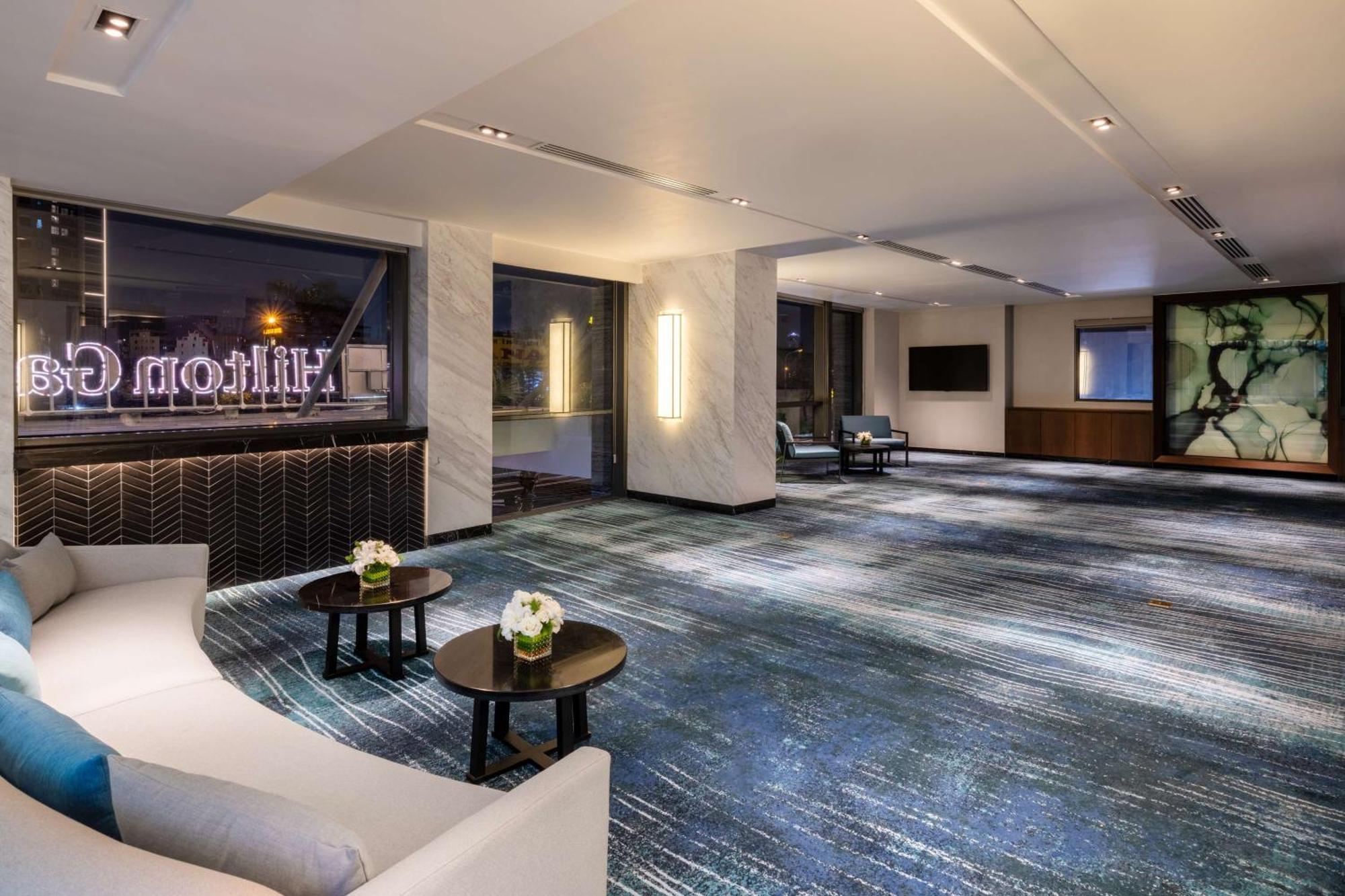 Hilton Garden Khách sạn 4*