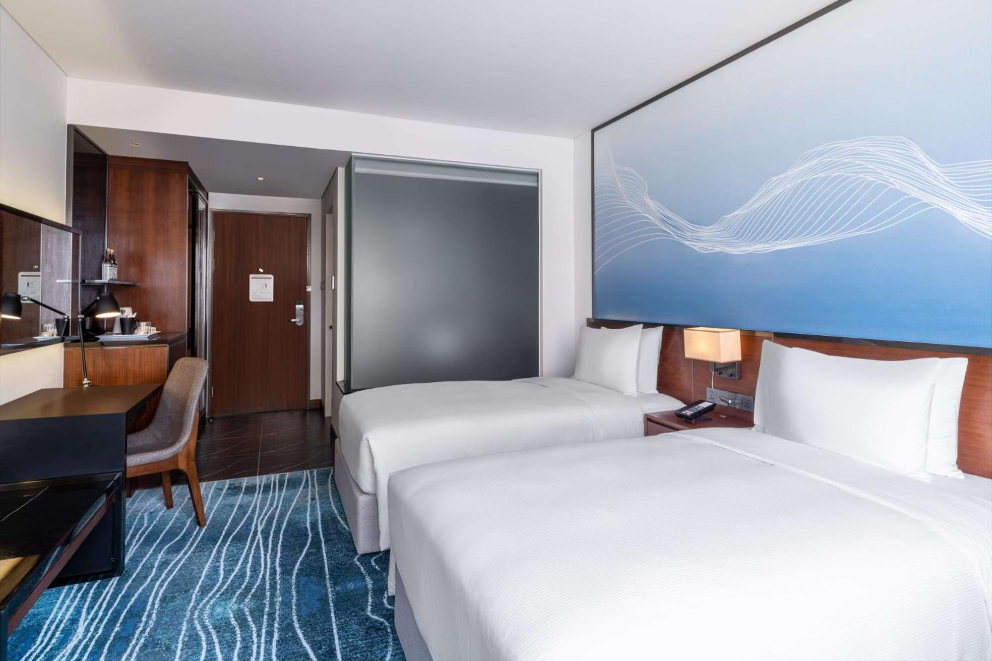 Hilton Garden Khách sạn 4*